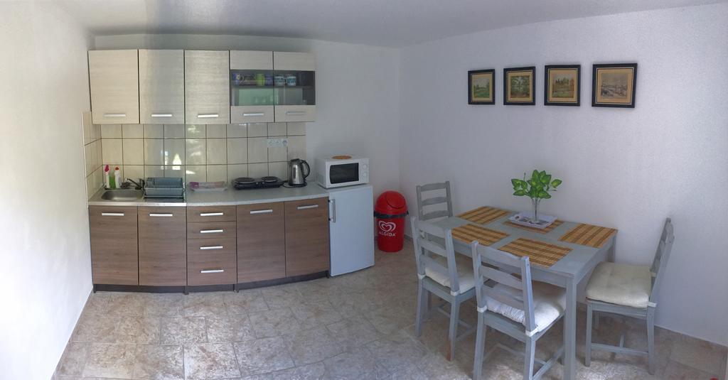 Lesní Penzion Vranov Vranov nad Dyjí Exterior foto